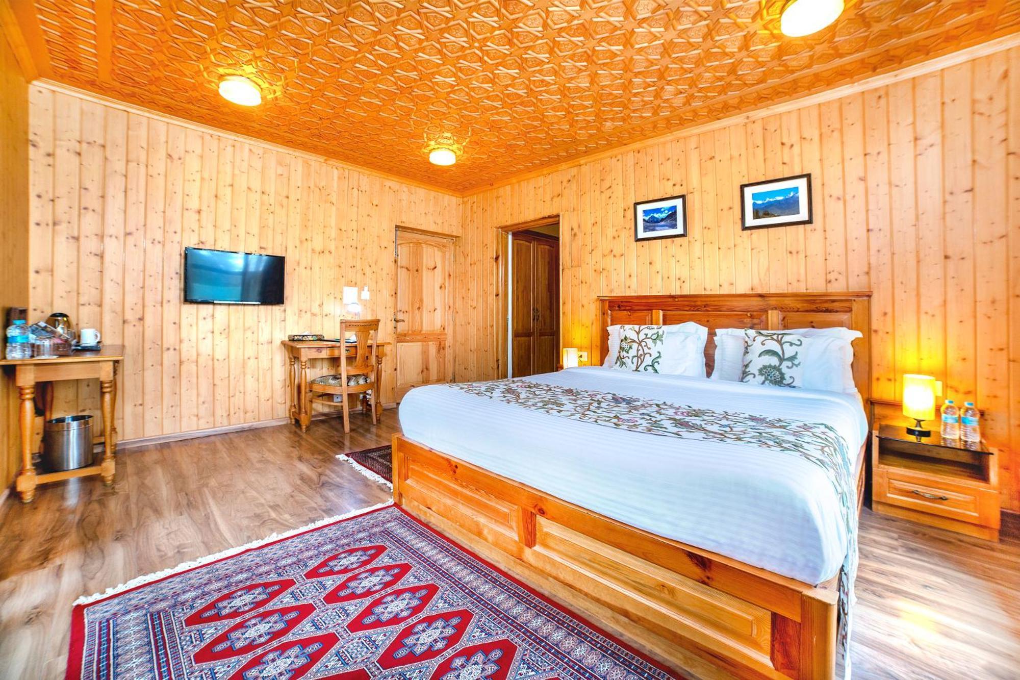 Shaw Inn By Stay Pattern Gulmarg Buitenkant foto