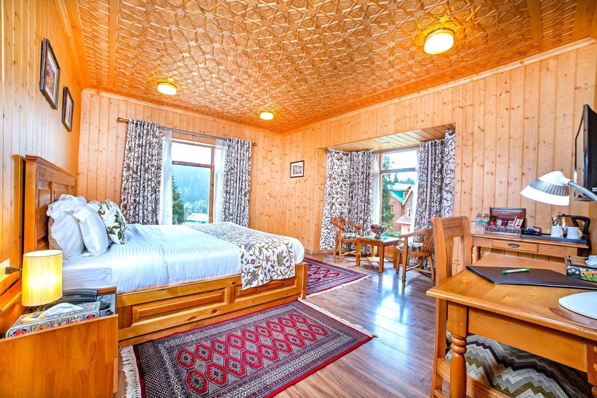 Shaw Inn By Stay Pattern Gulmarg Buitenkant foto