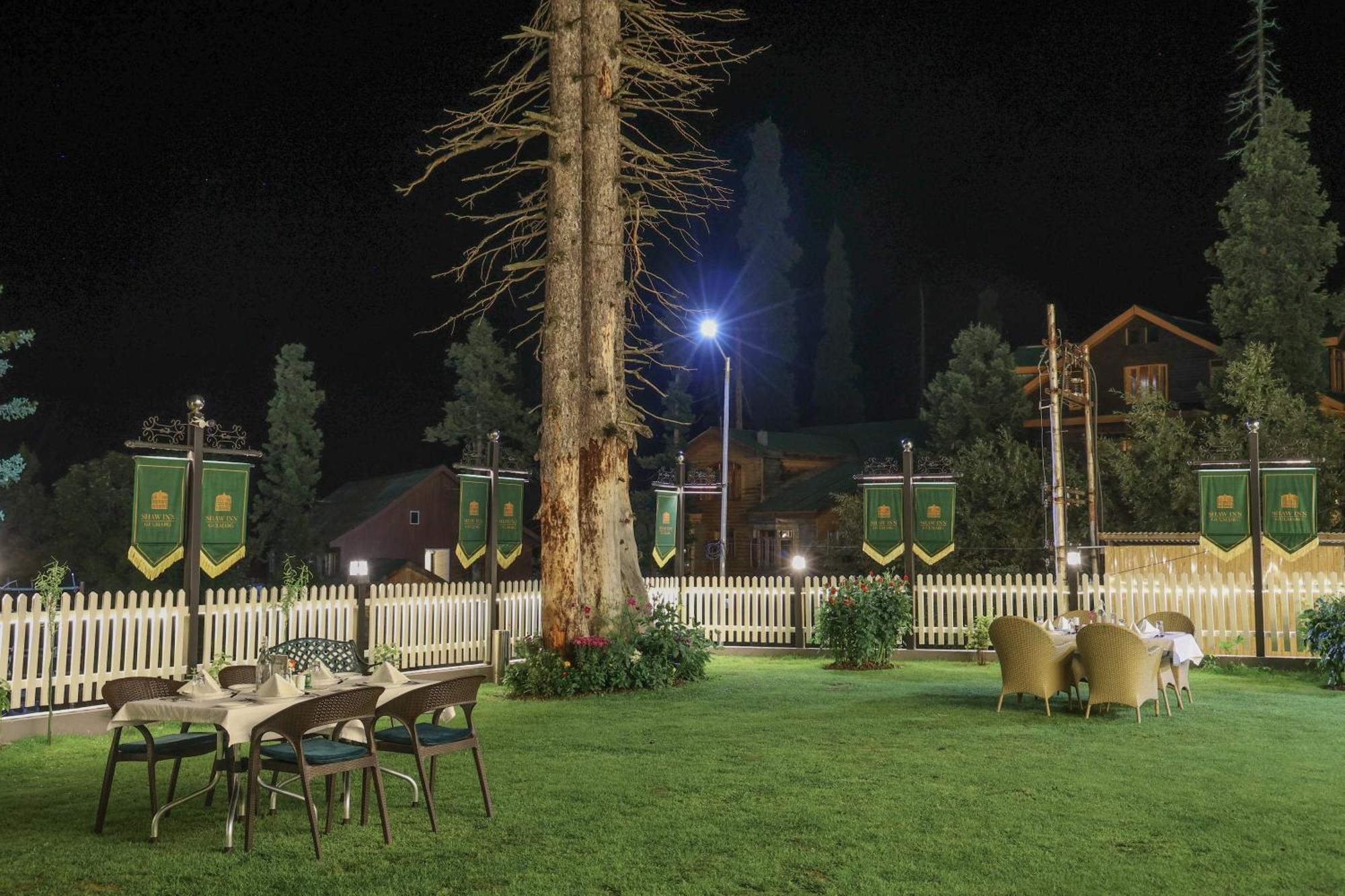 Shaw Inn By Stay Pattern Gulmarg Buitenkant foto